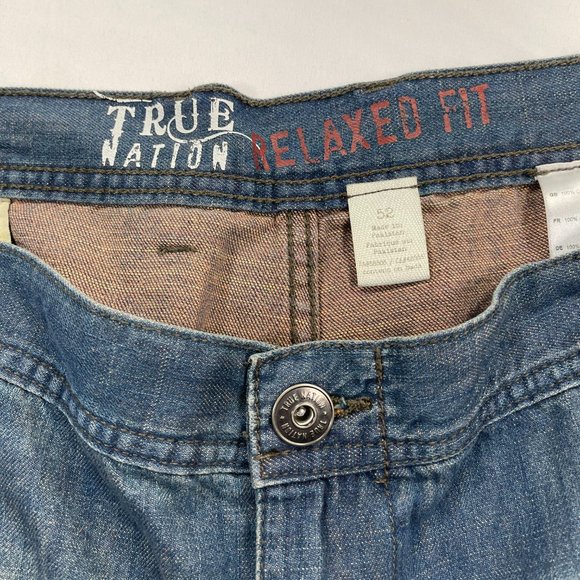True Nation,  Relaxed Fit, Jean Shorts, Big and Tall Size 52, Distressed Jeans - Picture 3 of 5